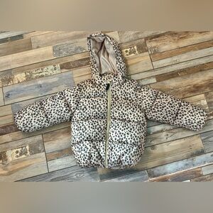 H & M leopard print cozy puffer coat size 4T